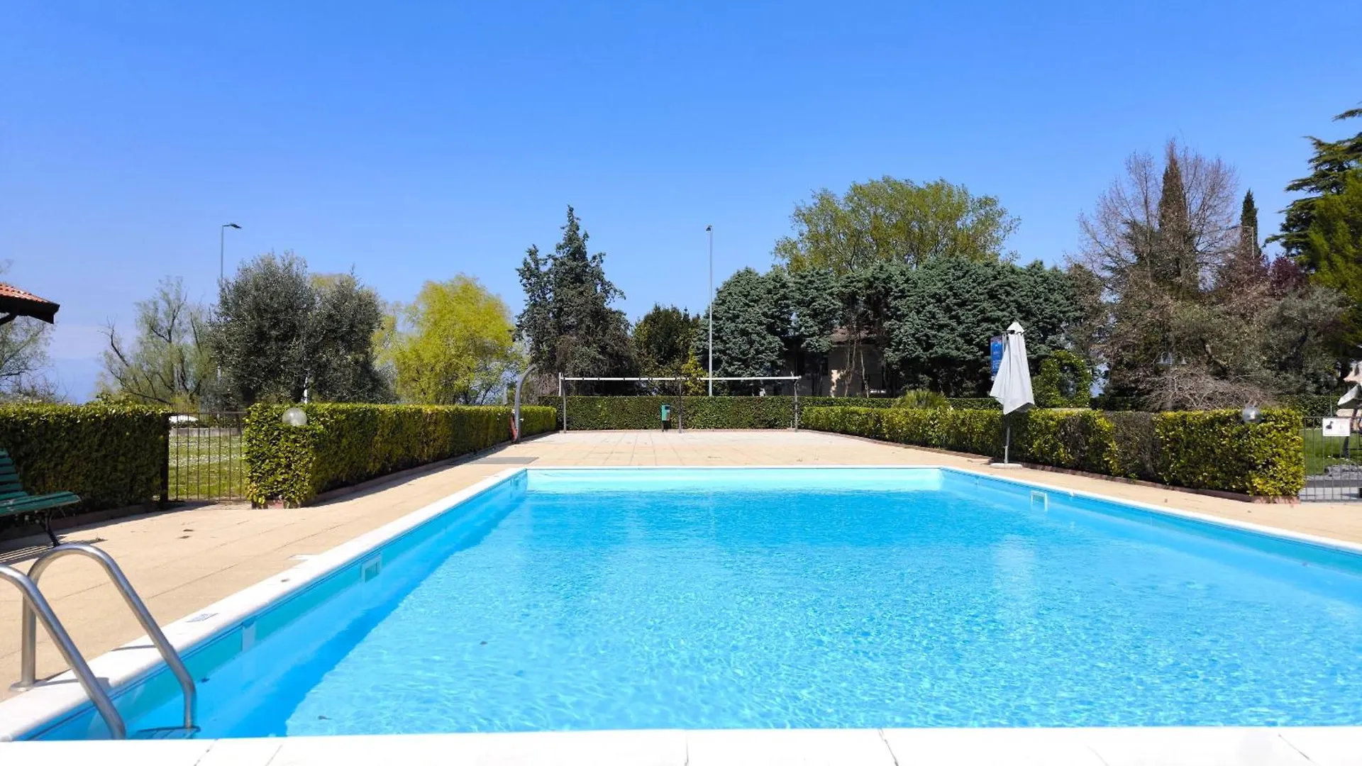 Sg Family - Con Cuore Apartment Peschiera del Garda 0*,  Italy
