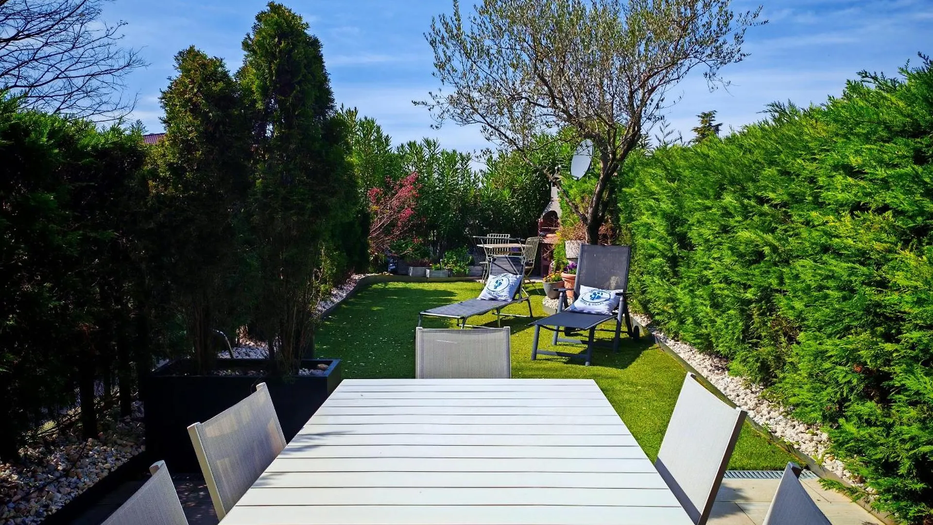 Sg Family - Con Cuore Apartment Peschiera del Garda Italy