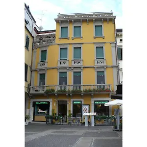 Appartement All'orologio, Peschiera del Garda